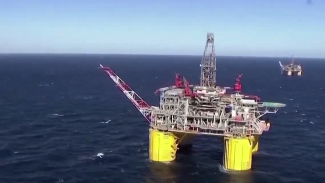 Поставки нефти из России в Северную Европу снизились на 90% с февраля