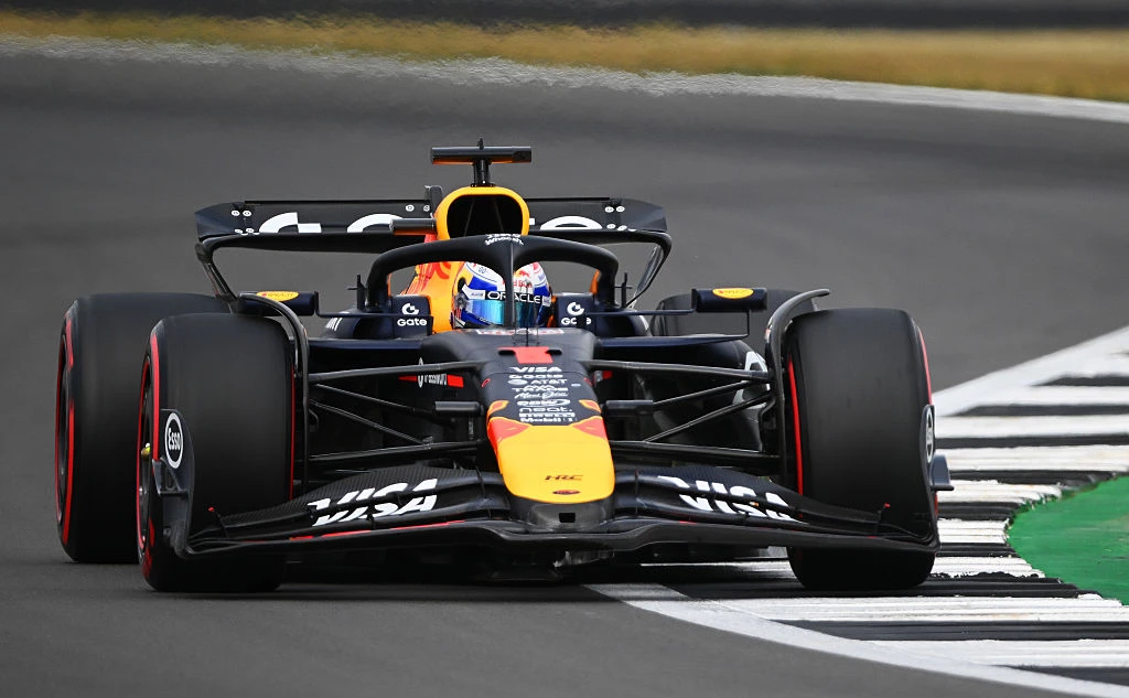 Clive Mason / Getty Images