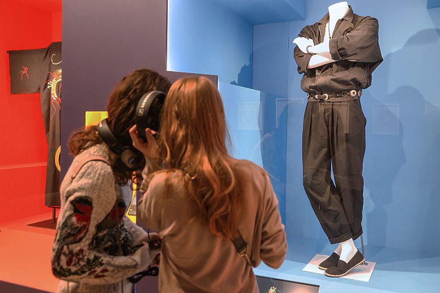 Выставка «Виктор Цой. Путь героя» в Центральном выставочном зале «Манеж», Москва, 2022 год