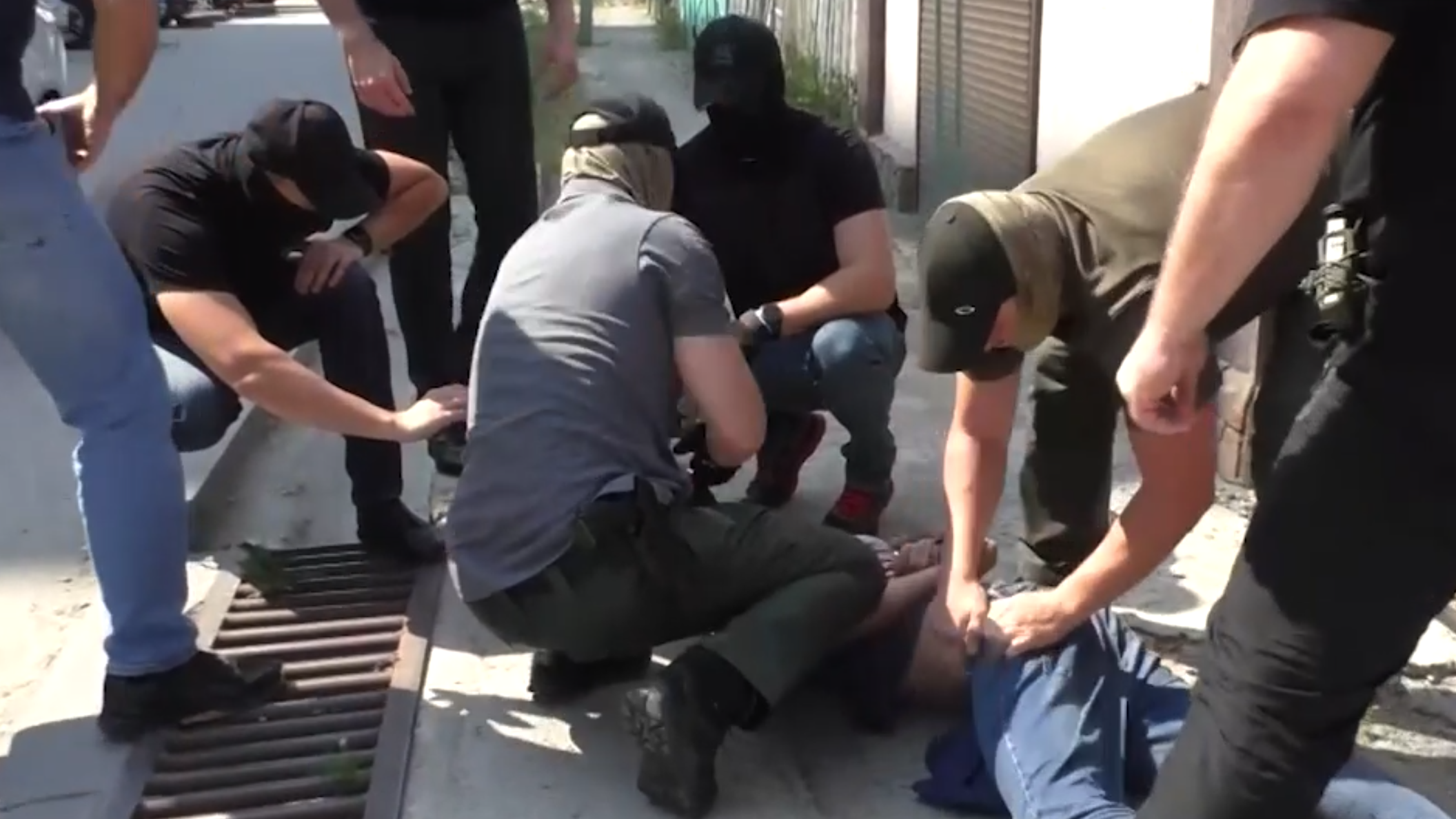 ФСБ задержала готовившего теракт сторонника «Правого сектора»