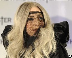 Врачи ищут у Леди Гага страшную болезнь 