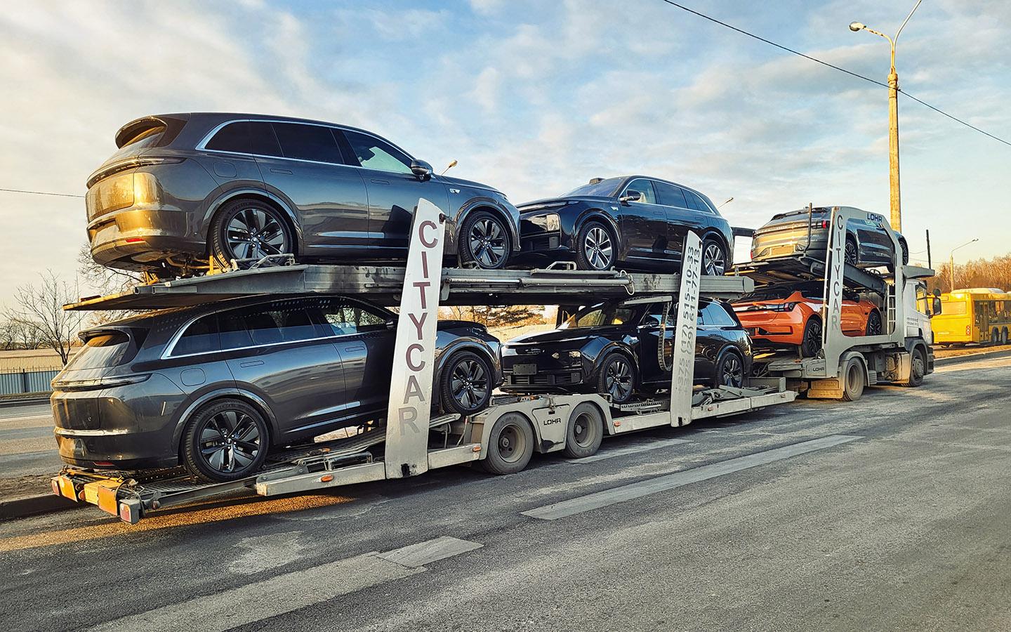 Россияне все реже стали покупать новые иномарки. Факты и цифры