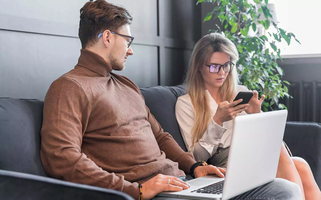 Доверяйте автоматике, но всегда бросайте финальный взгляд на обе суммы, чтобы убедиться в их идентичности, — так вы повышаете шансы избежать ошибки в платежном поручении