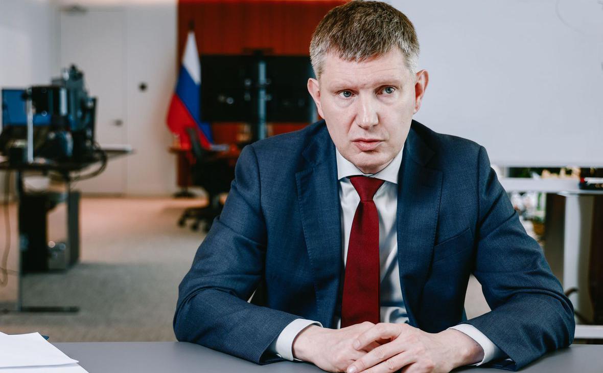Решетников заявил о решении проблемы с картами «Мир» в Мьянме