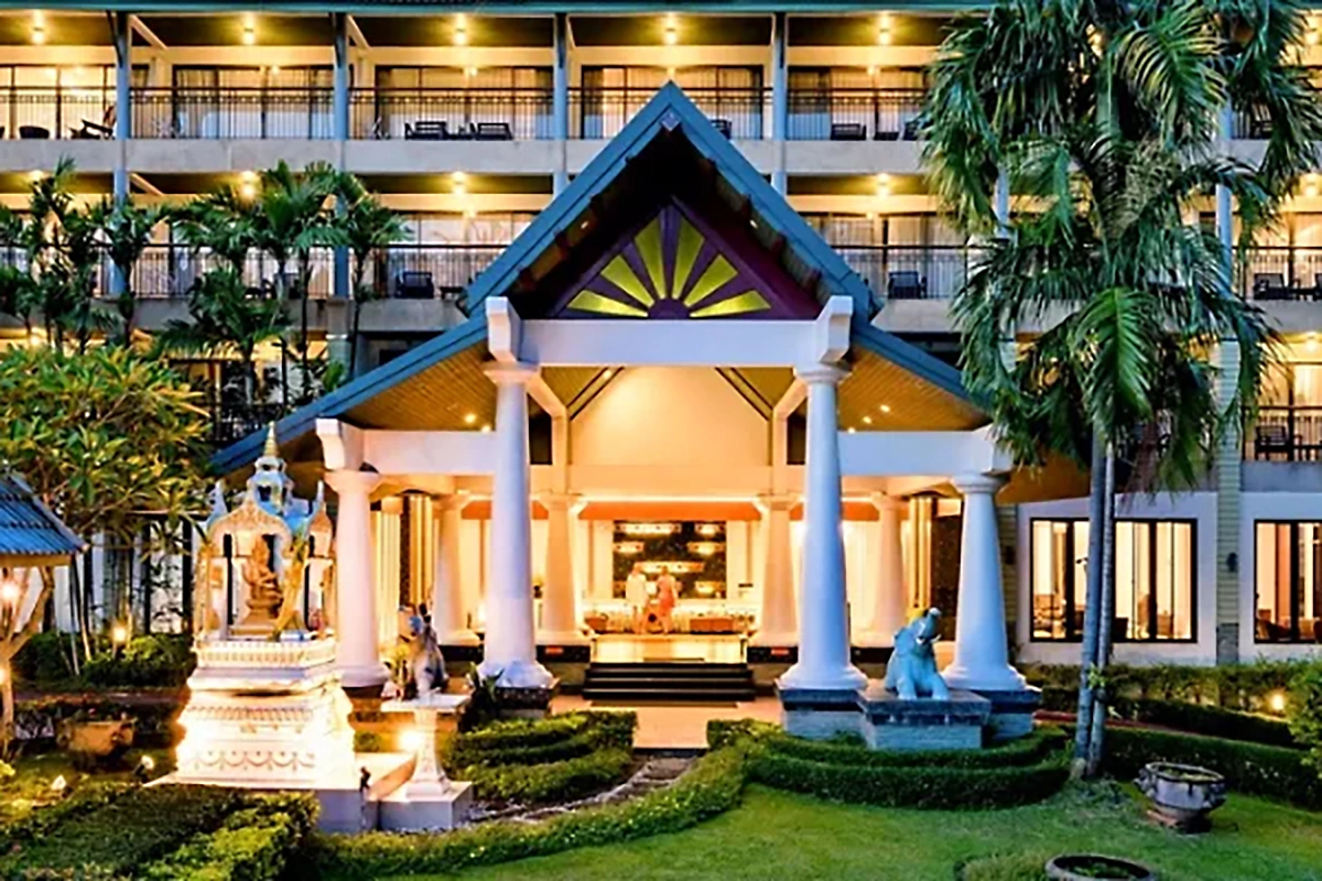 <p>Отель Peach Hill Resort</p>