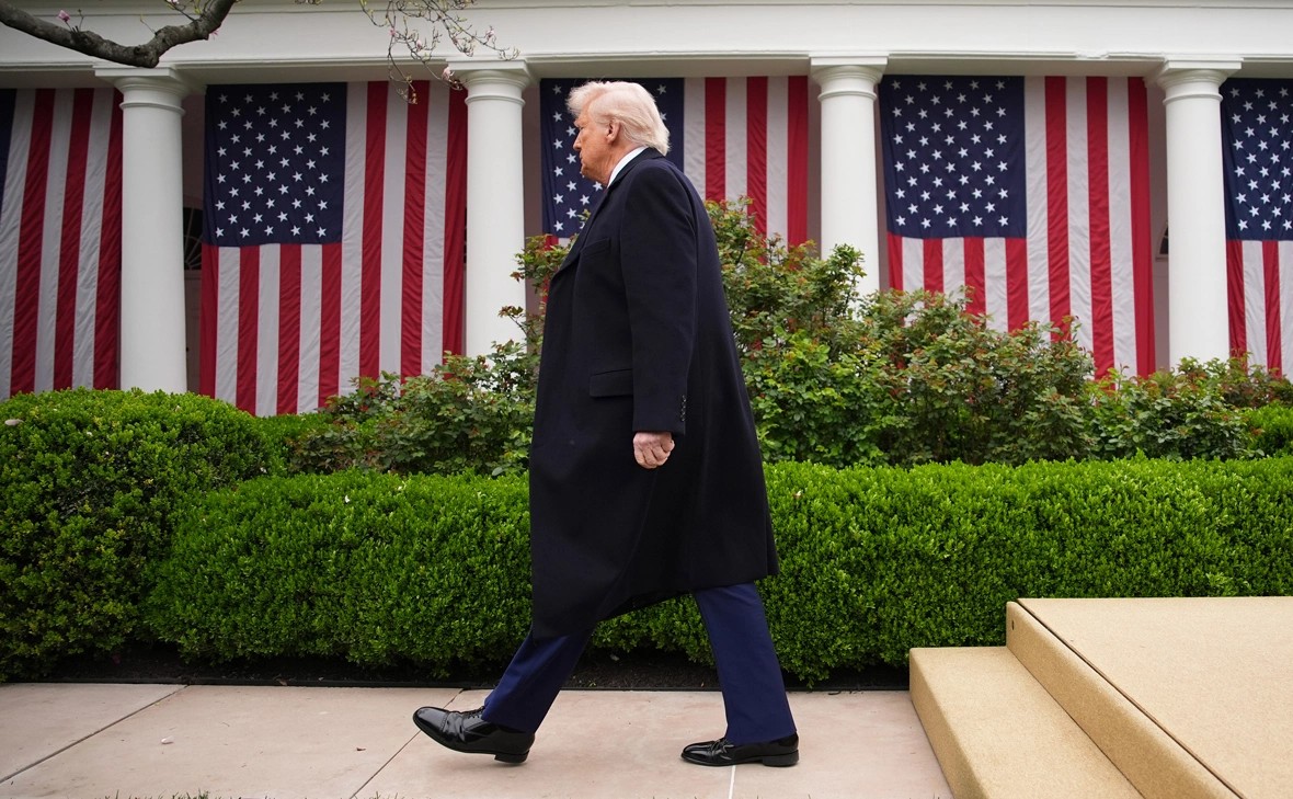 Andrew Harnik / Getty Images