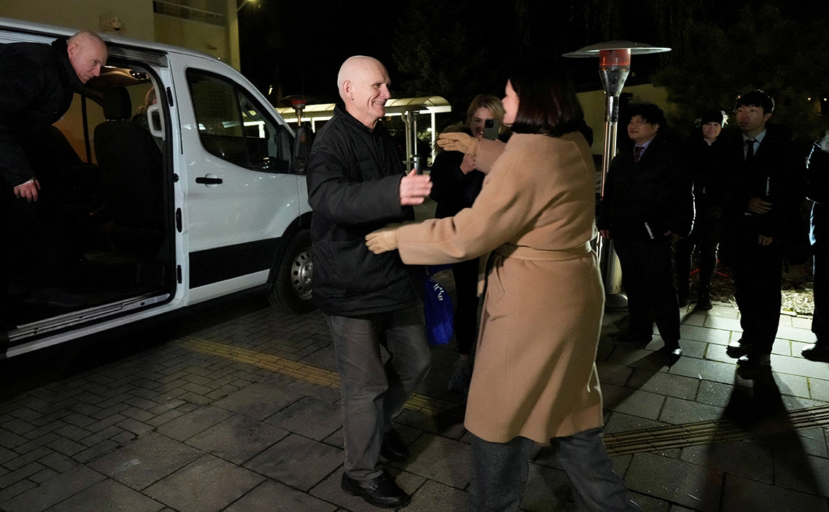 Ints Kalnins / Reuters