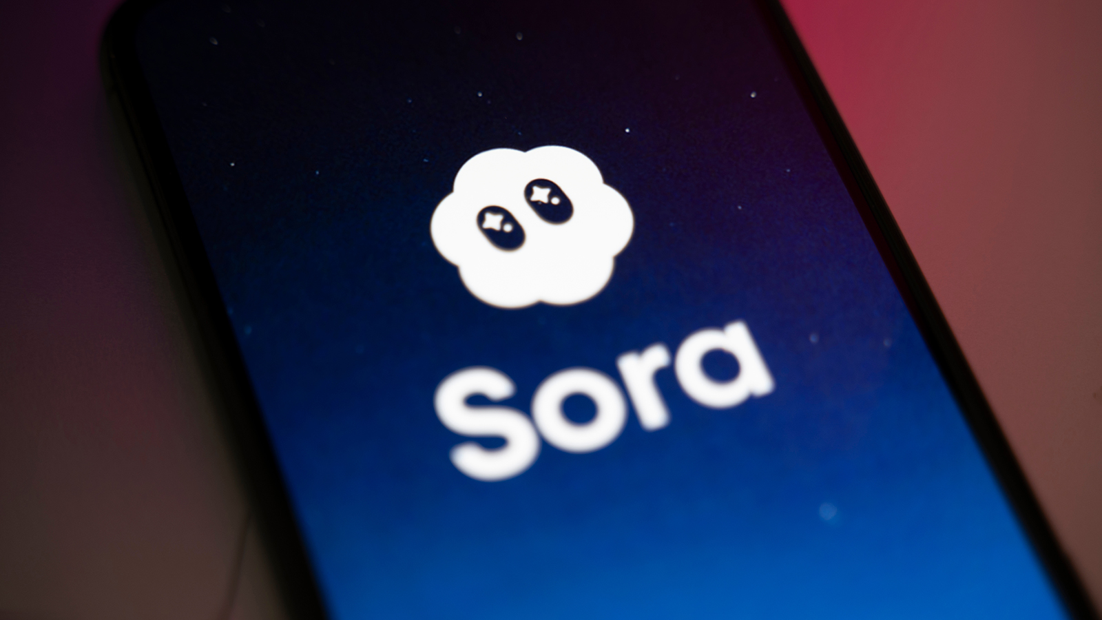 Крупнейший ИИ-генератор фото и видео Sora закроют. В чем причина