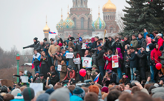 Участники акции протеста против&nbsp;коррупции в&nbsp;Санкт-Петербурге. 26 марта 2017 года
