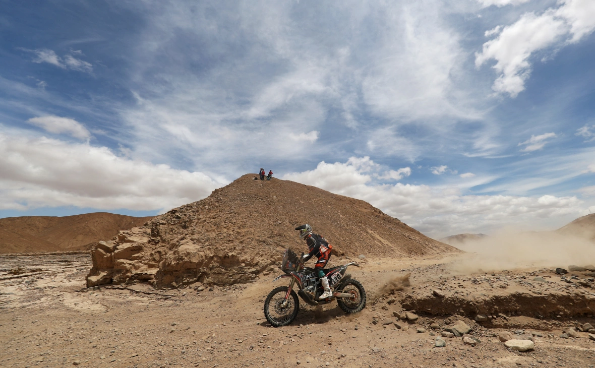 Dean Mouhtaropoulos / Getty Images