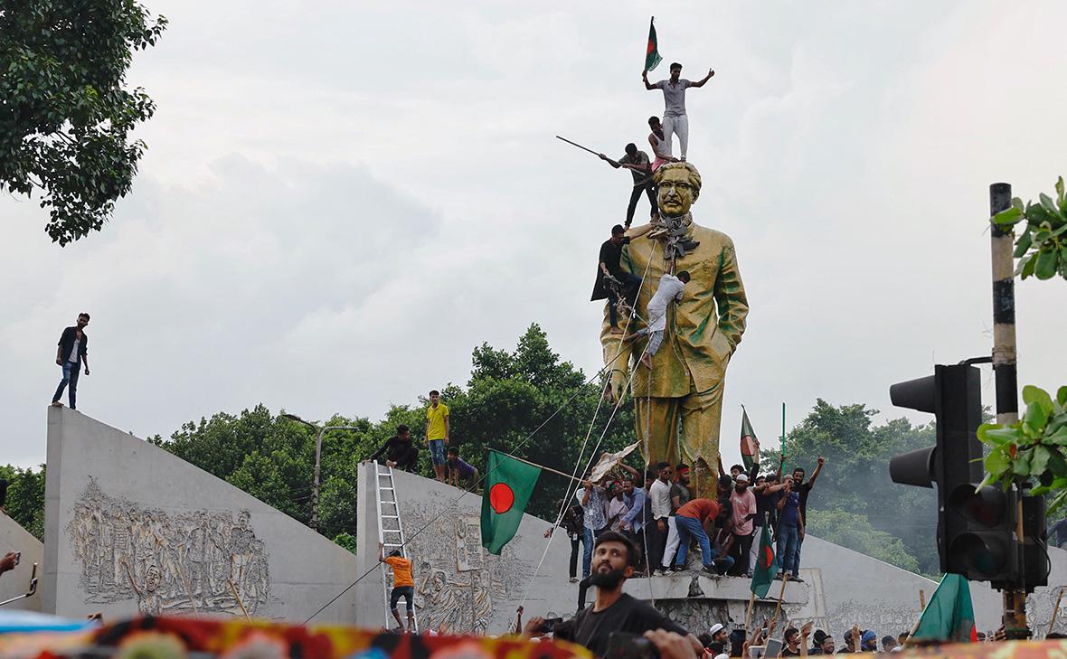 Фото: Mohammad Ponir Hossain / Reuters