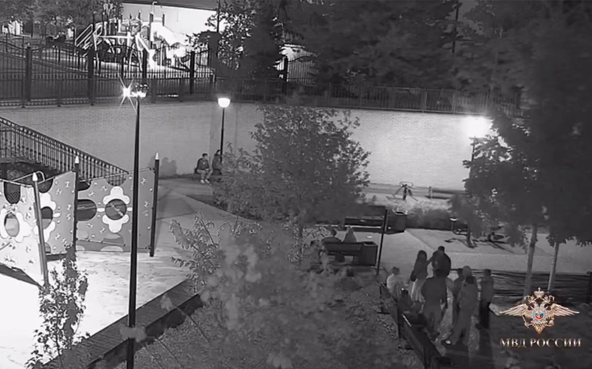 В Москве задержали 12 человек за драку со стрельбой во дворе дома