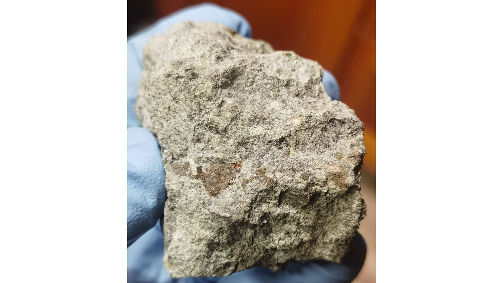 Фрагмент пролетевшего в конце октября над Москвой болида