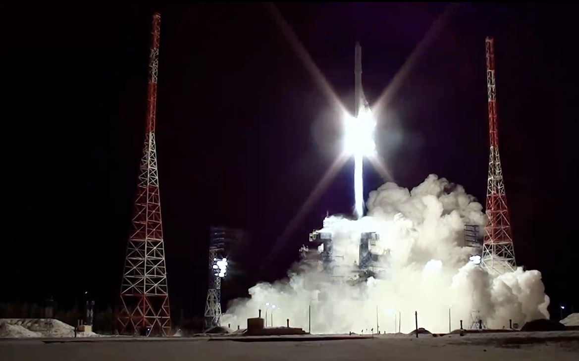 Ракета «Ангара» вывела на орбиту спутники Минобороны