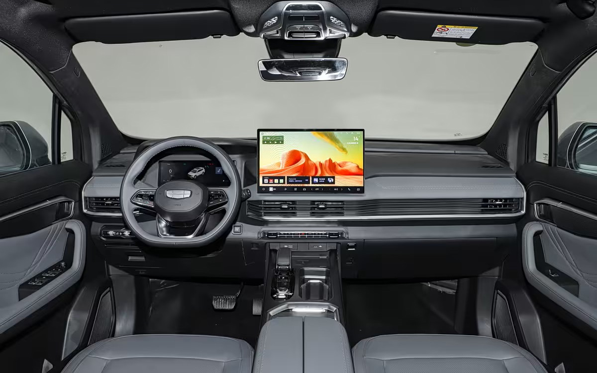 Geely Haoyue L (Geely Okavango)