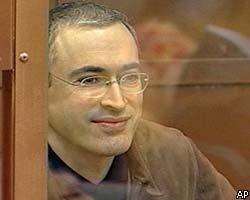 М.Ходорковскому и П.Лебедеву сократили сроки заключения