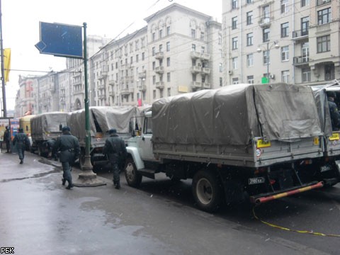 В центр Москвы стягивают полицию в преддверии митингов. ФОТО