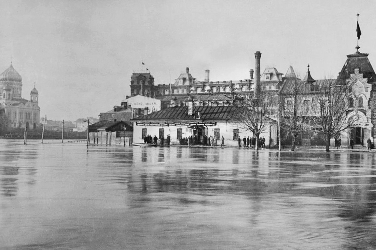 Паводки 1926 и 1931 годов не имели катастрофических последствий для города.