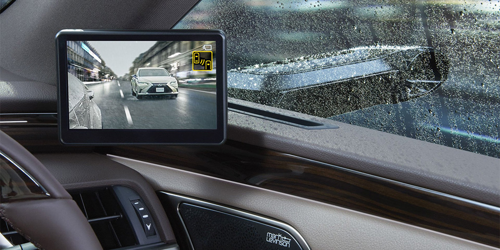 Автомобили Lexus получили камеры вместо боковых зеркал