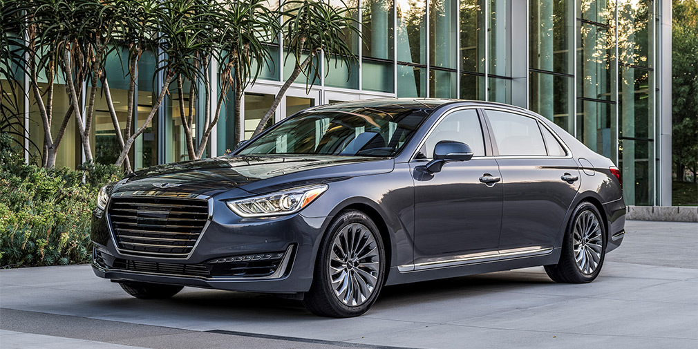 Genesis G90
