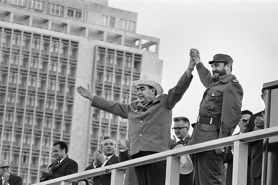 Леонид Брежнев и Фидель Кастро в Гаване, Республика Куба