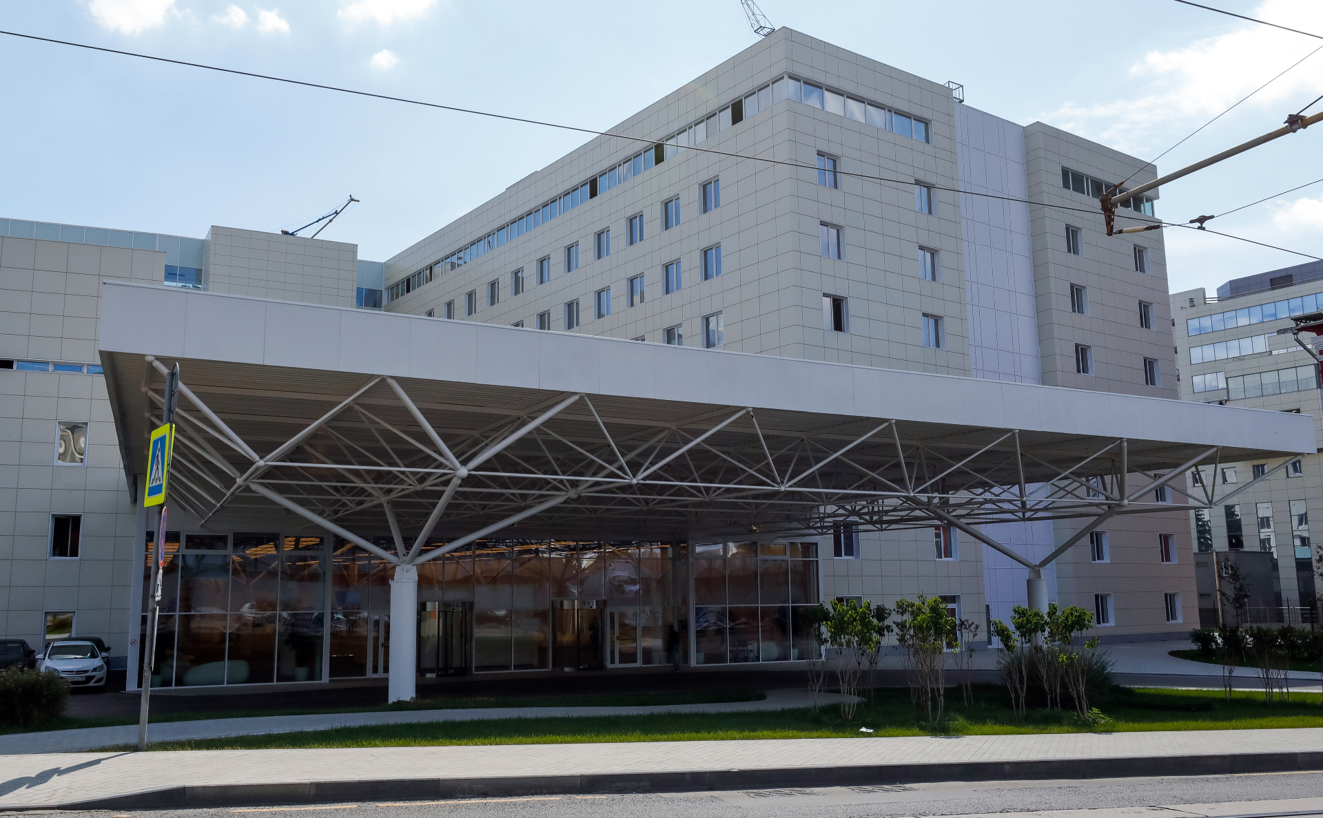 Здание Московского международного онкологического центра