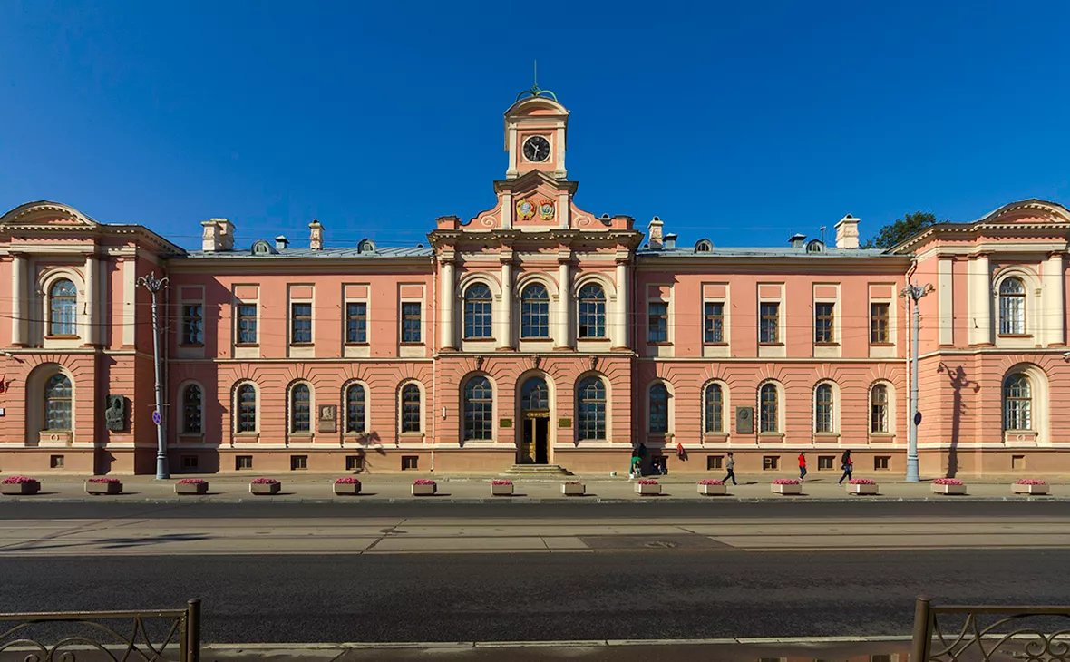 Wikimedia Commons