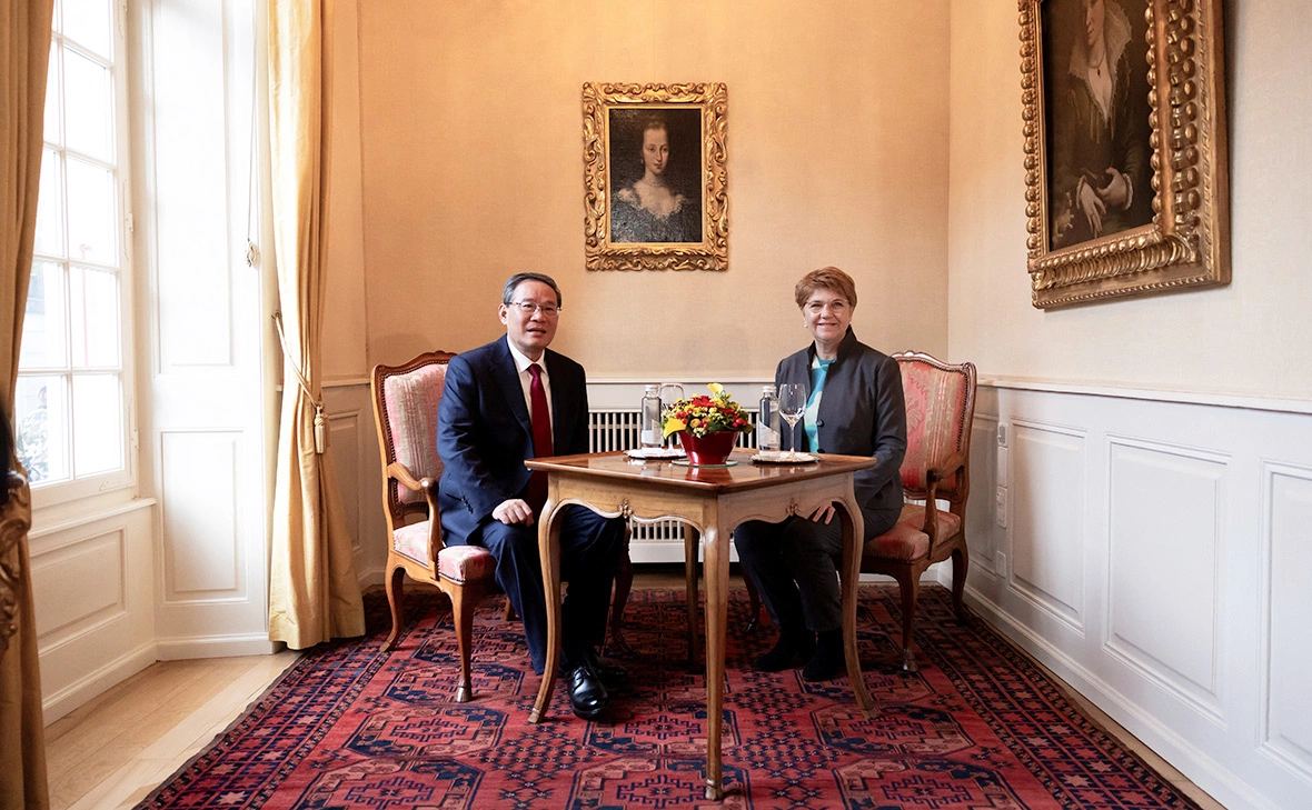 Peter Klaunzer / Reuters