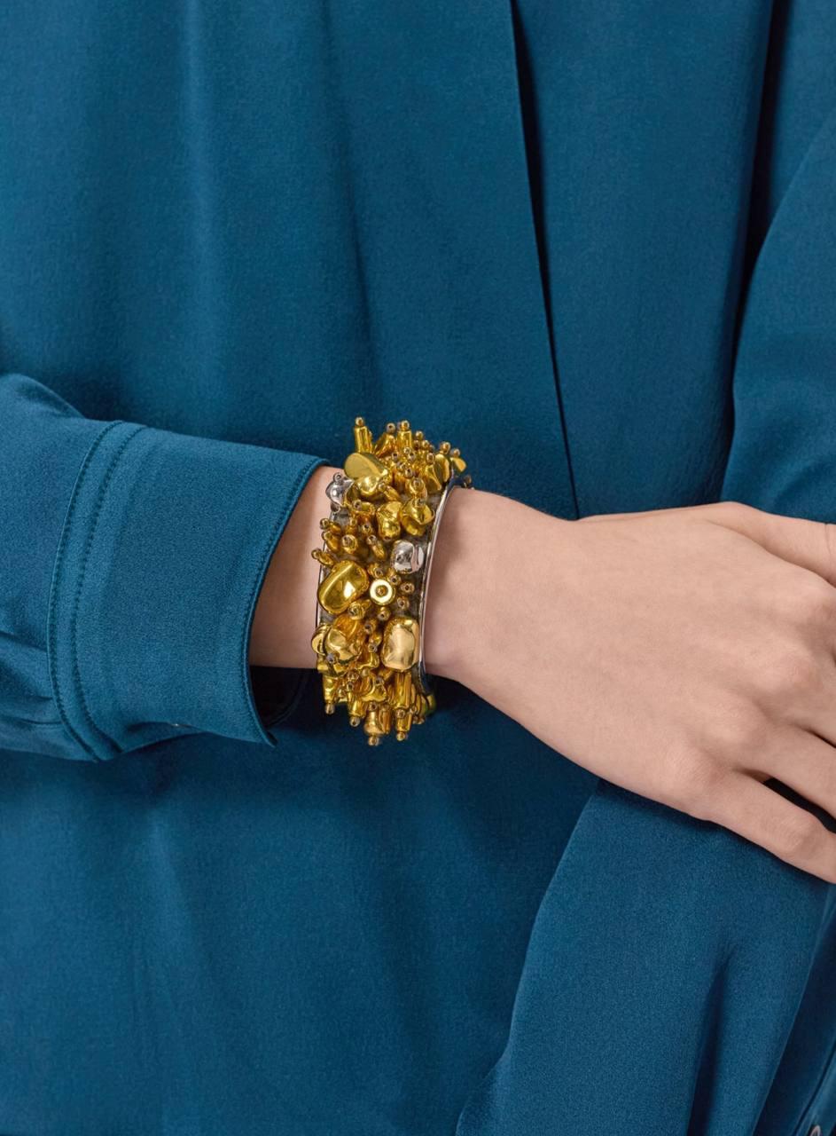 Браслет&nbsp;Dries Van Noten, 59 850 руб. (tsum.ru)