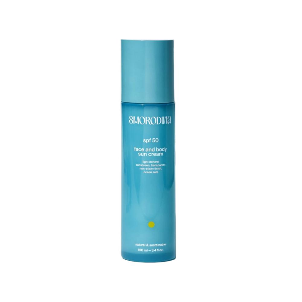 Увлажняющий солнцезащитный крем для лица SPF 50, Smorodina, 1690 руб. (smorodinacosmetic.com)