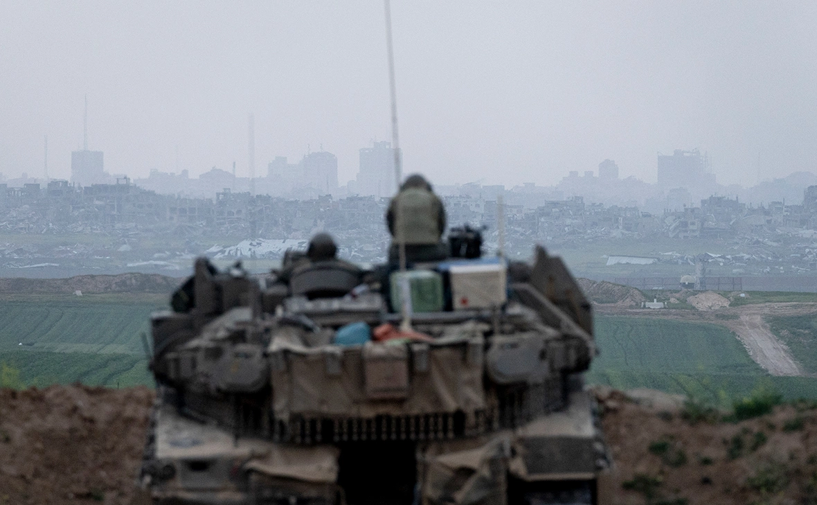 Amir Levy / Getty Images