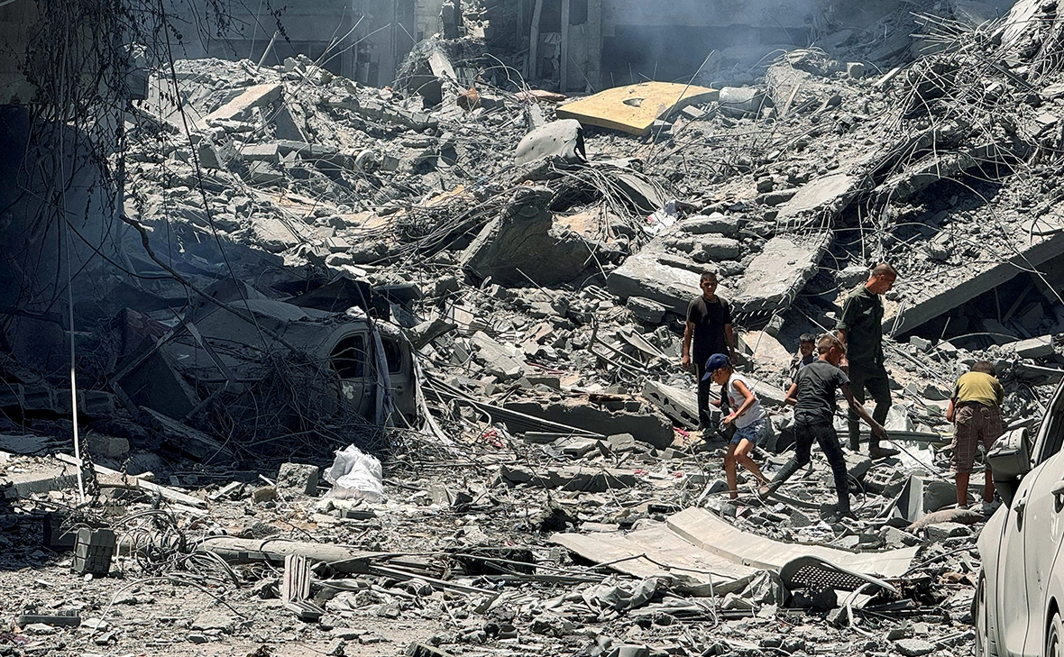 Ayman Al-Hassi / Reuters