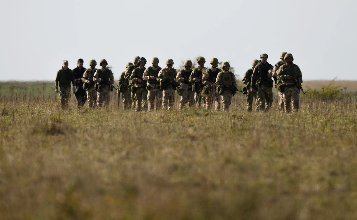 Leon Neal / Getty Images