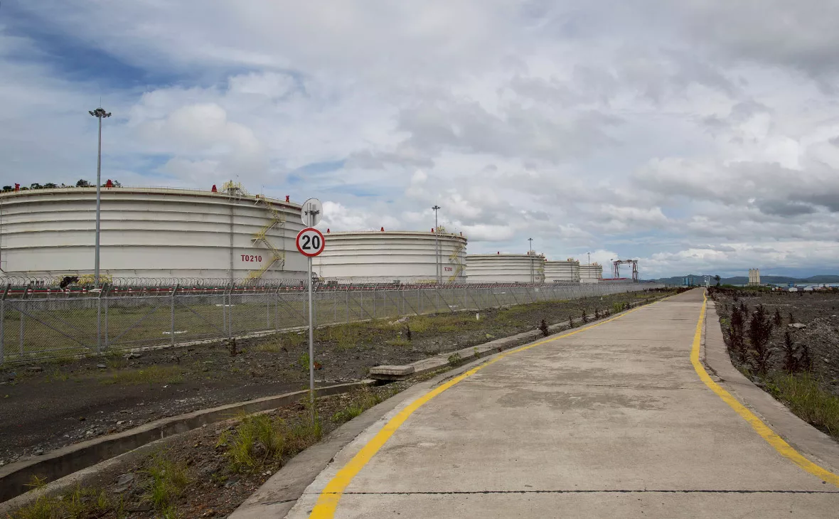 Soe Zeya Tun / Reuters