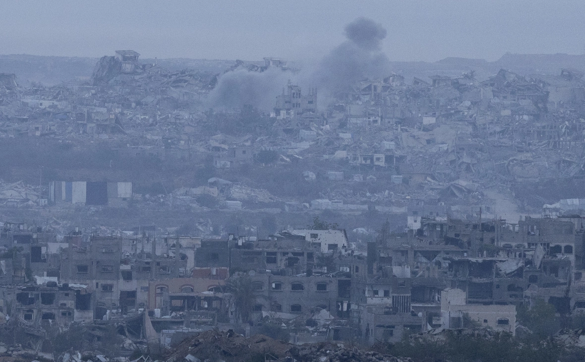 Amir Levy / Getty Images