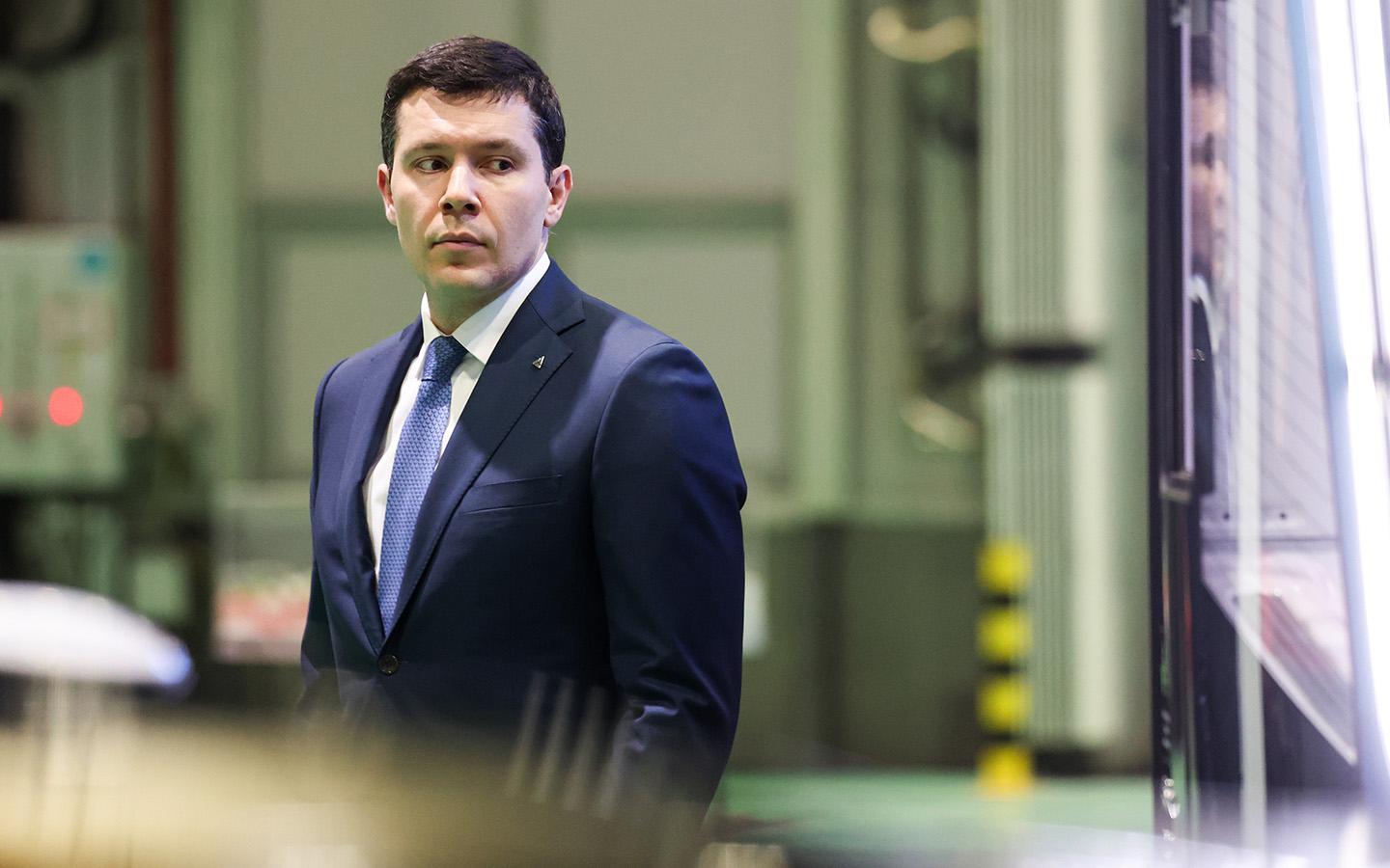 Антон Алиханов