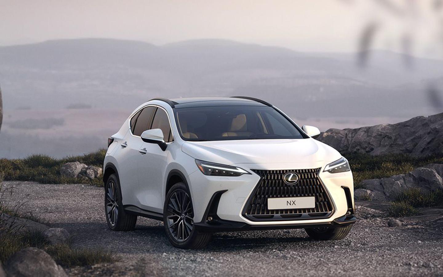 В России выросли продажи Lexus. Список моделей и цены