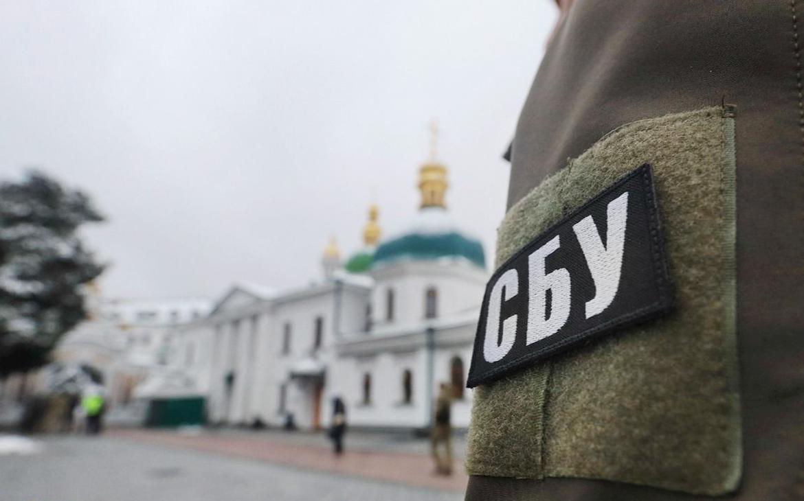 Песков связал обыски в лавре с «военными действиями» Киева против РПЦ