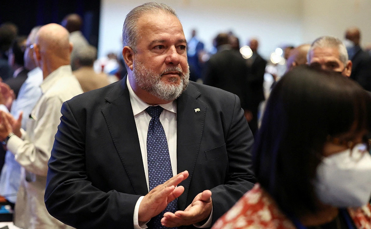 Dante Carrer / Reuters