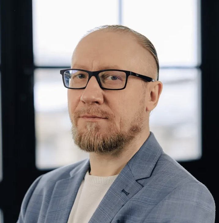 Дмитрий Дементьев