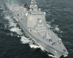 Шесть кораблей Китая вошли в акваторию спорных островов