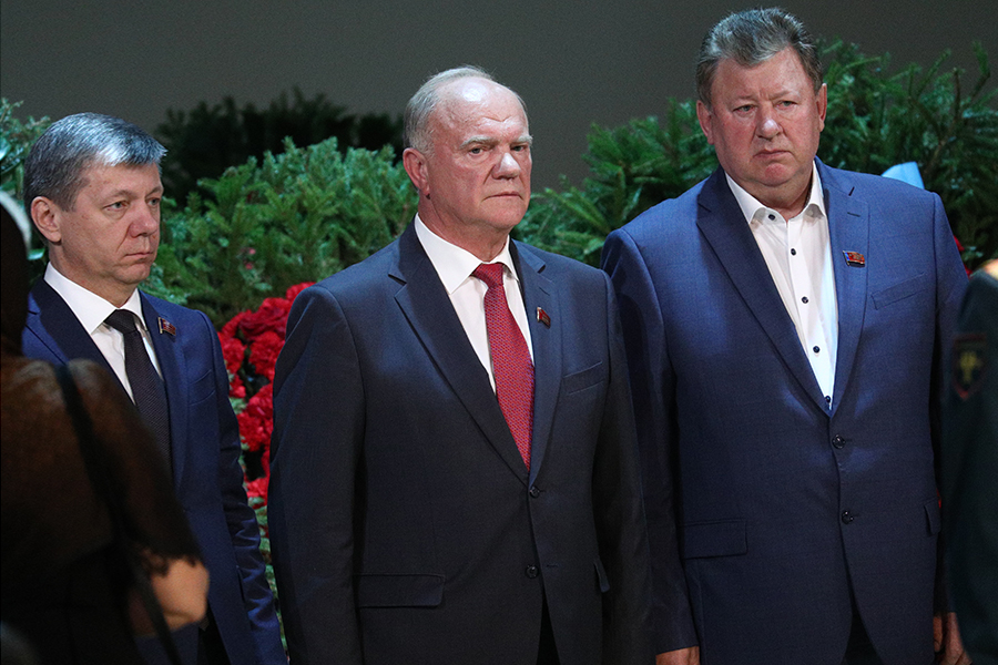 Геннадий Зюганов на церемонии прощания с Иосифом Кобзоном