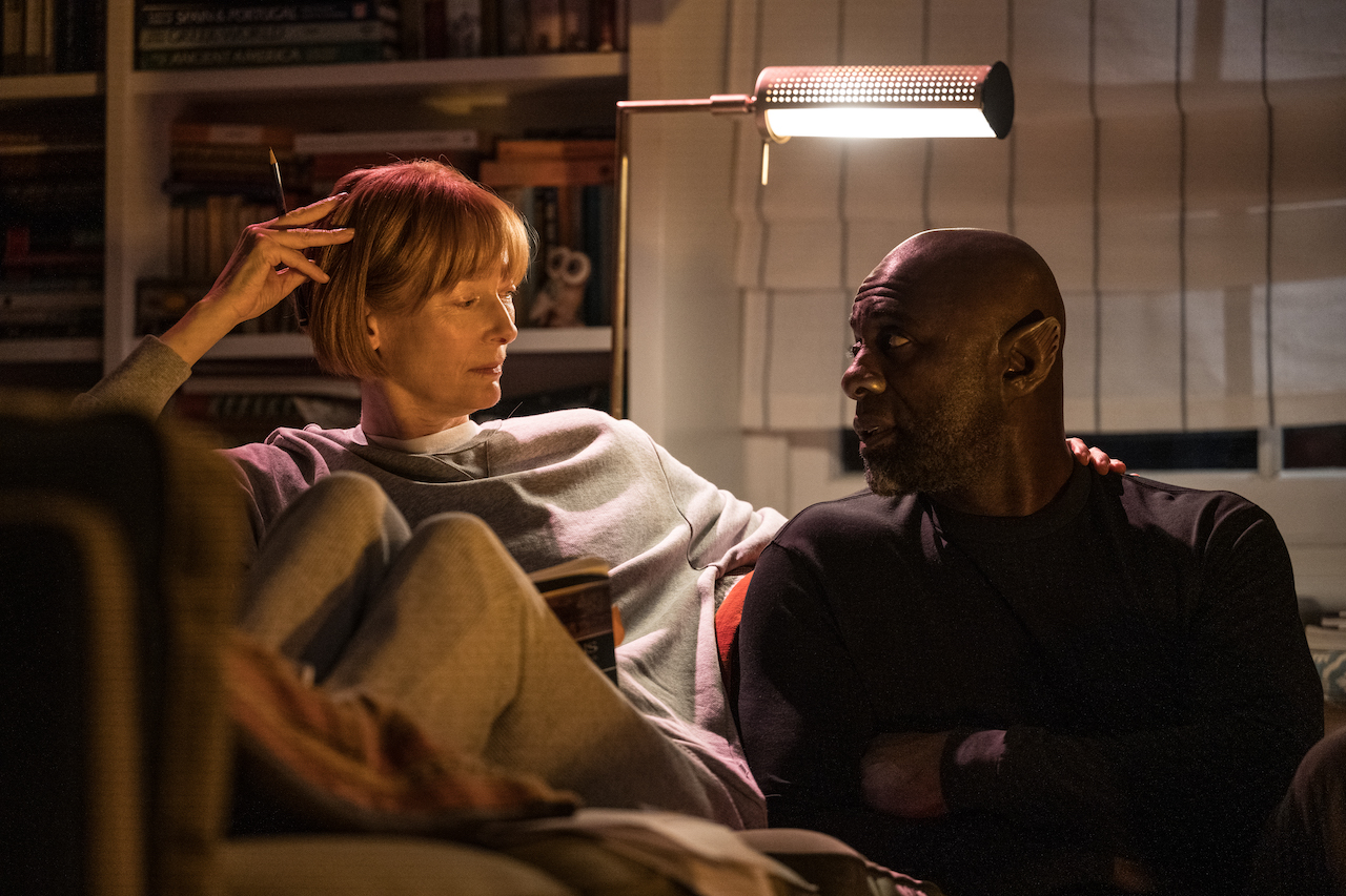 Пискадағы жол Гей порно онлайн армияны қараңыз