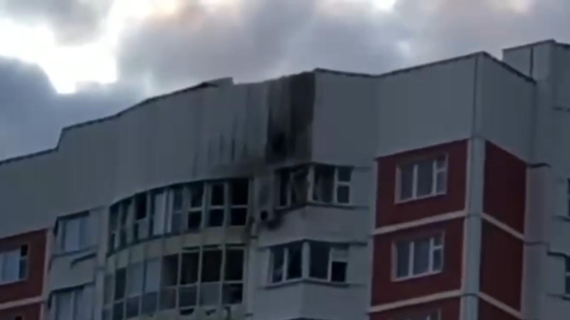 В Москве эвакуировали жителей в двух домах после атаки дронов