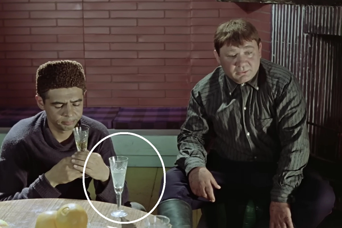 Кадр из фильма «Джентльмены удачи» режиссера Александра Серого