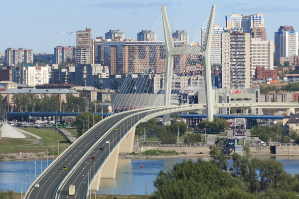 Проект четвёртого моста через Обь в Новосибирске, выполненный инженерной группой &laquo;Стройпроект&raquo; из Санкт-Петербурга


