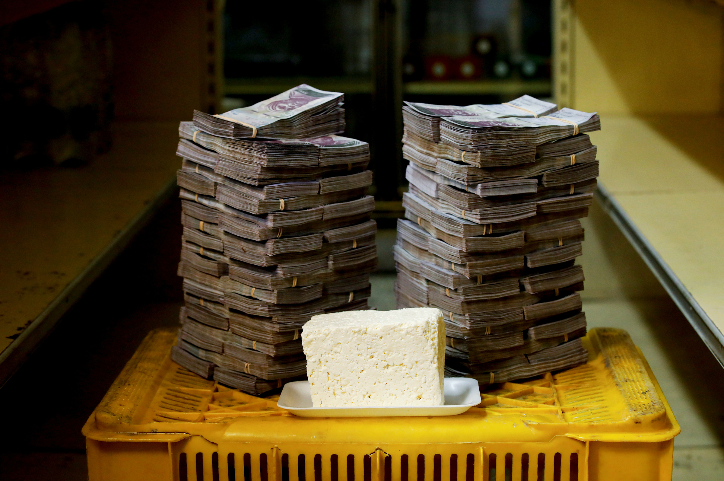 1 кг сыра обойдется в 7,5 млн боливаров, или $1,14
