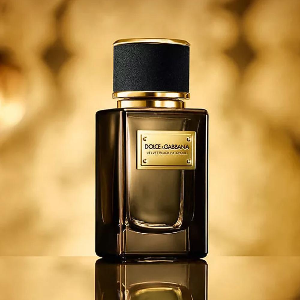 Парфюмерная вода Black Patchouli, Velvet Collection, Dolce & Gabbana, 31 900 руб. («Лэтуаль»)
