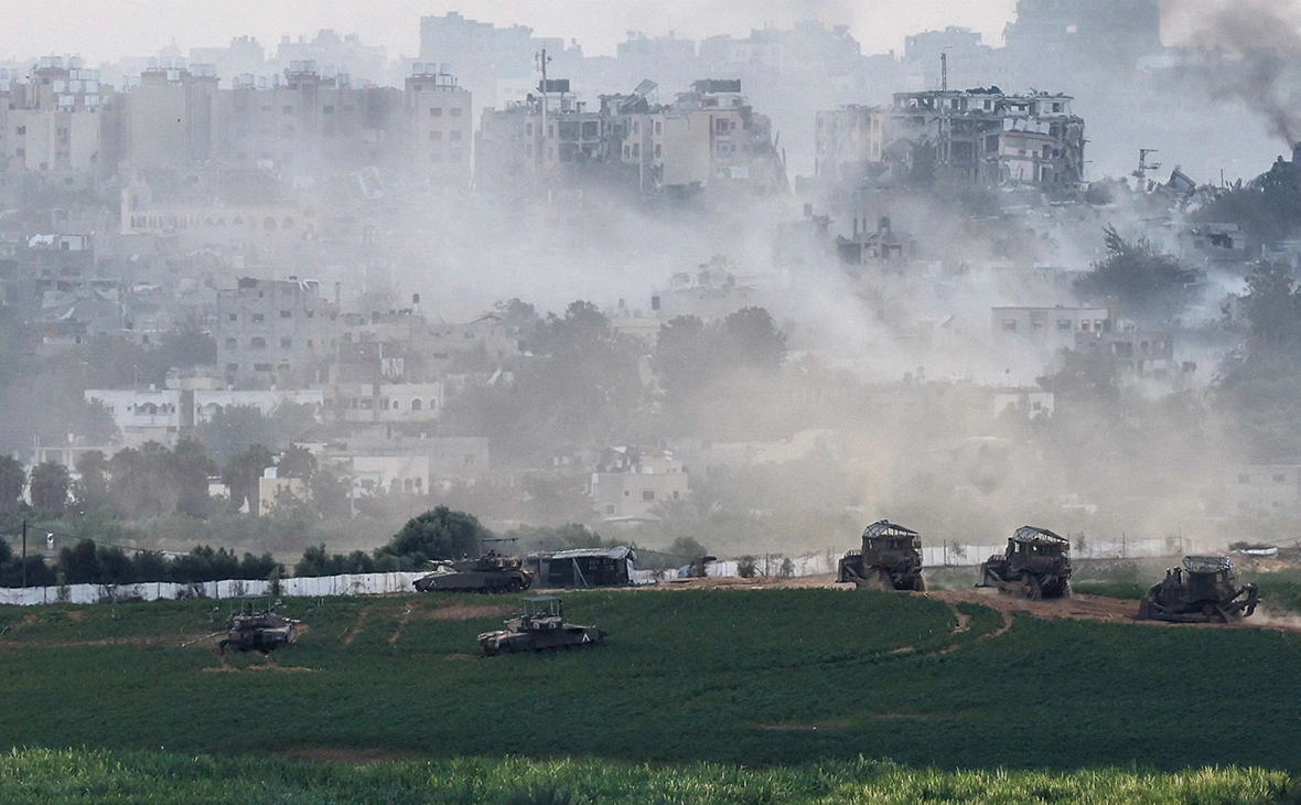 Evelyn Hockstein / Reuters