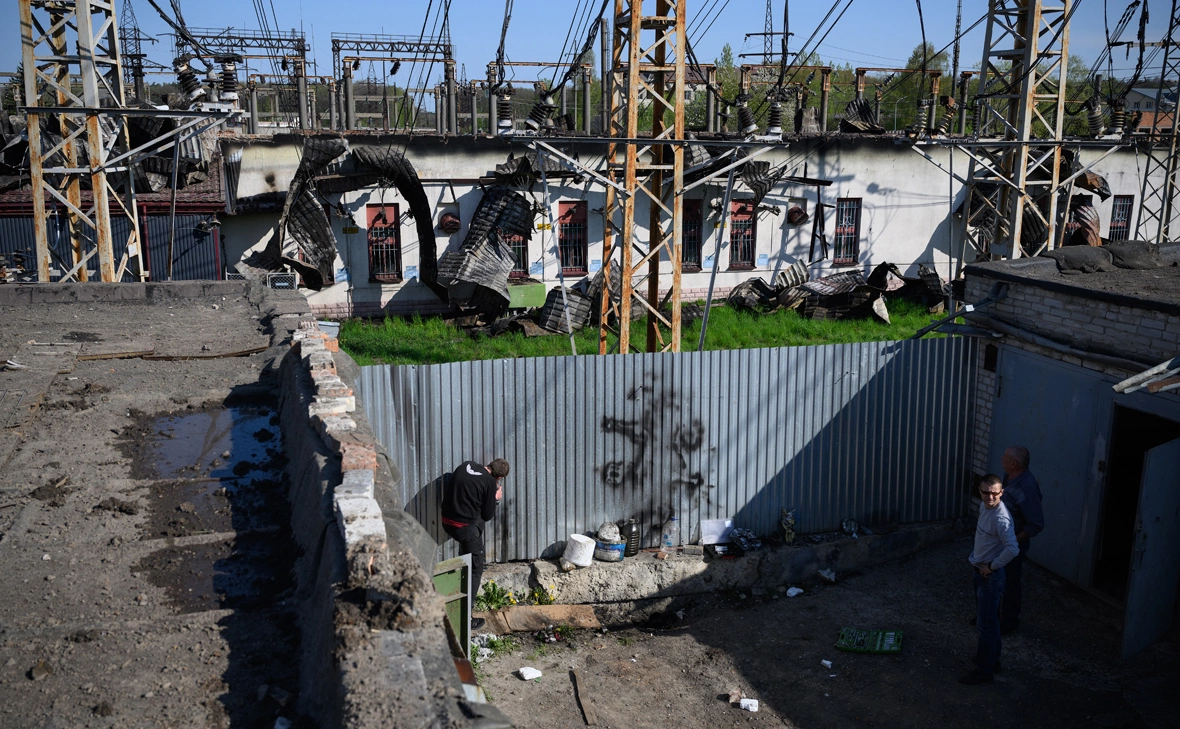 Leon Neal / Getty Images